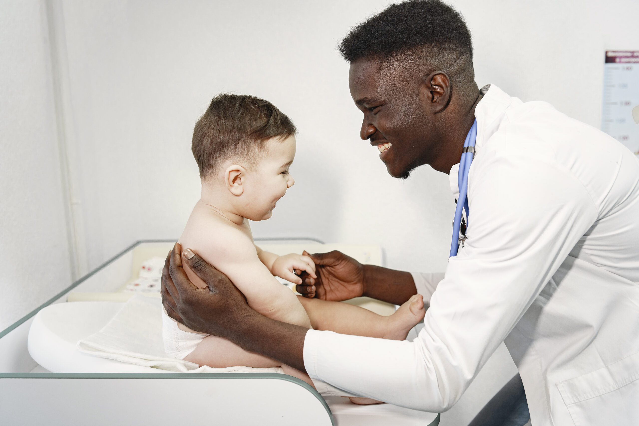 Especialidades médicas: clínica médica e pediatria são as mais comuns